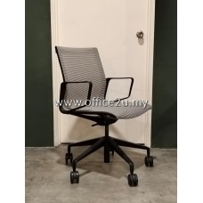 CLEARANCE #313 : LOWBACK MESH CHAIR (LIMITED TO 1UNIT ONLY)